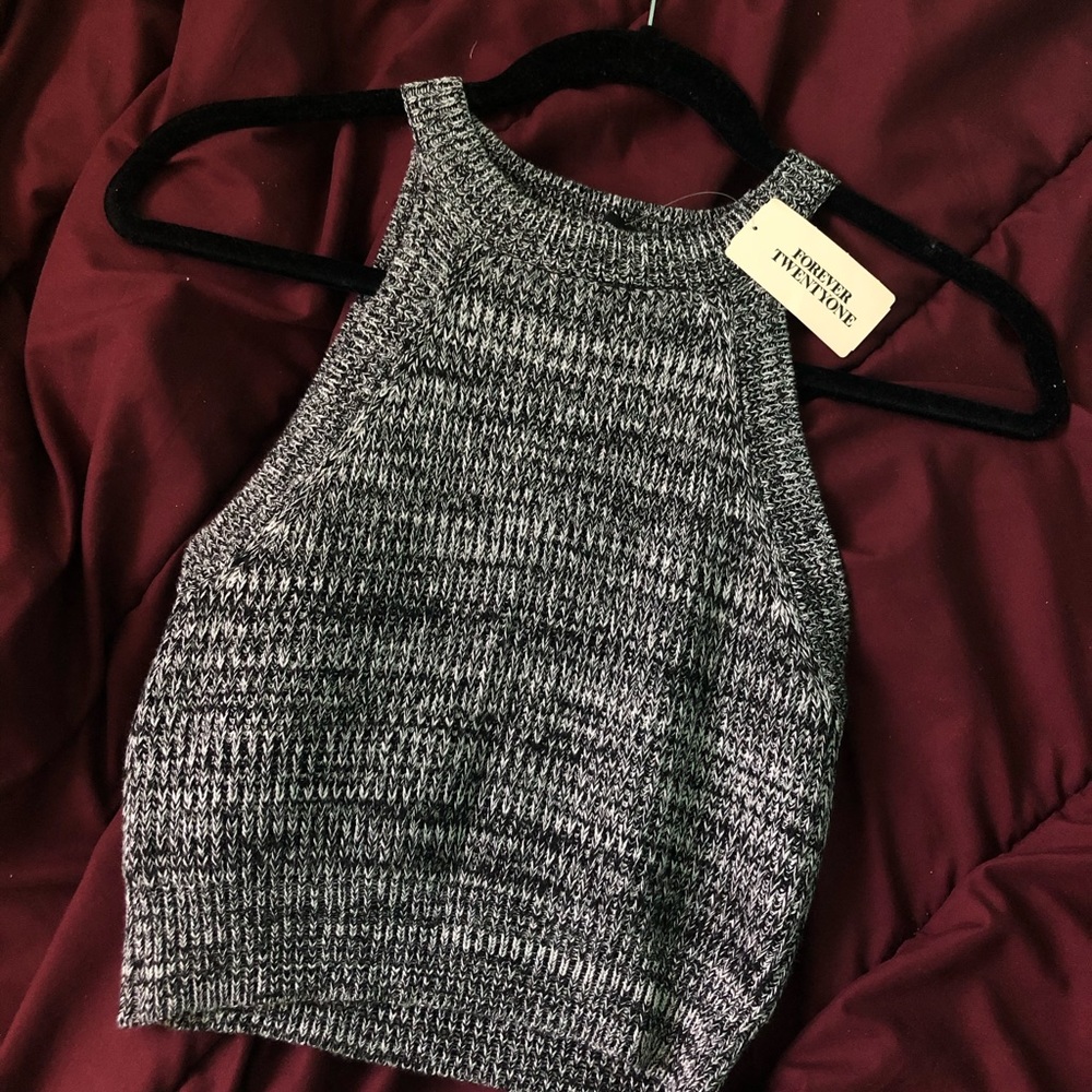 Halter Style Black&White Crop Top